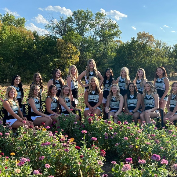 Meet your Posher, Gianna - Picture 1 of 1